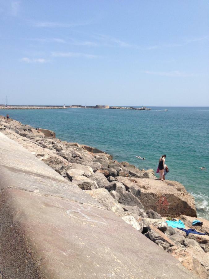 Résidence avec piscine et box, vue sur mer Sète Esterno foto